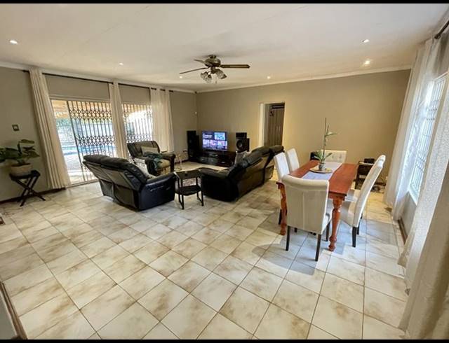 3 BEDROOM HOUSE FOR SALE IN EDEN GLEN